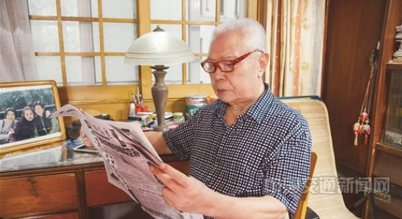 【見證40年】改革激活長江航運——訪原交通部長江航務(wù)管理局局長唐國英