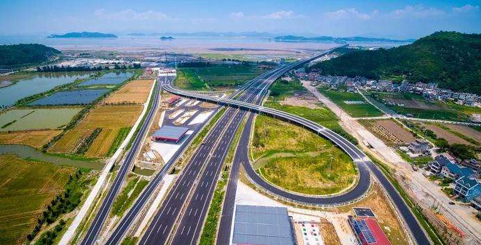 浙江沿海高速公路實(shí)現(xiàn)全線通車