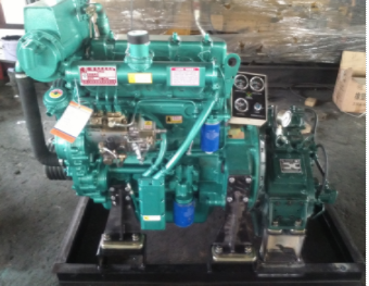 R4105C船用柴油機