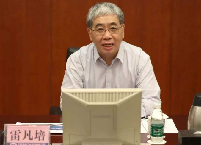 雷凡培：艦船報國七十載 激情奮進新時代